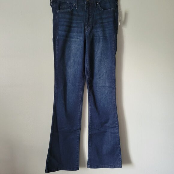 Jessica Simpson Jeans Women's 14/32 Blue Denim Mid- Rise Stretch Boot Cut NWT - Picture 4 of 9